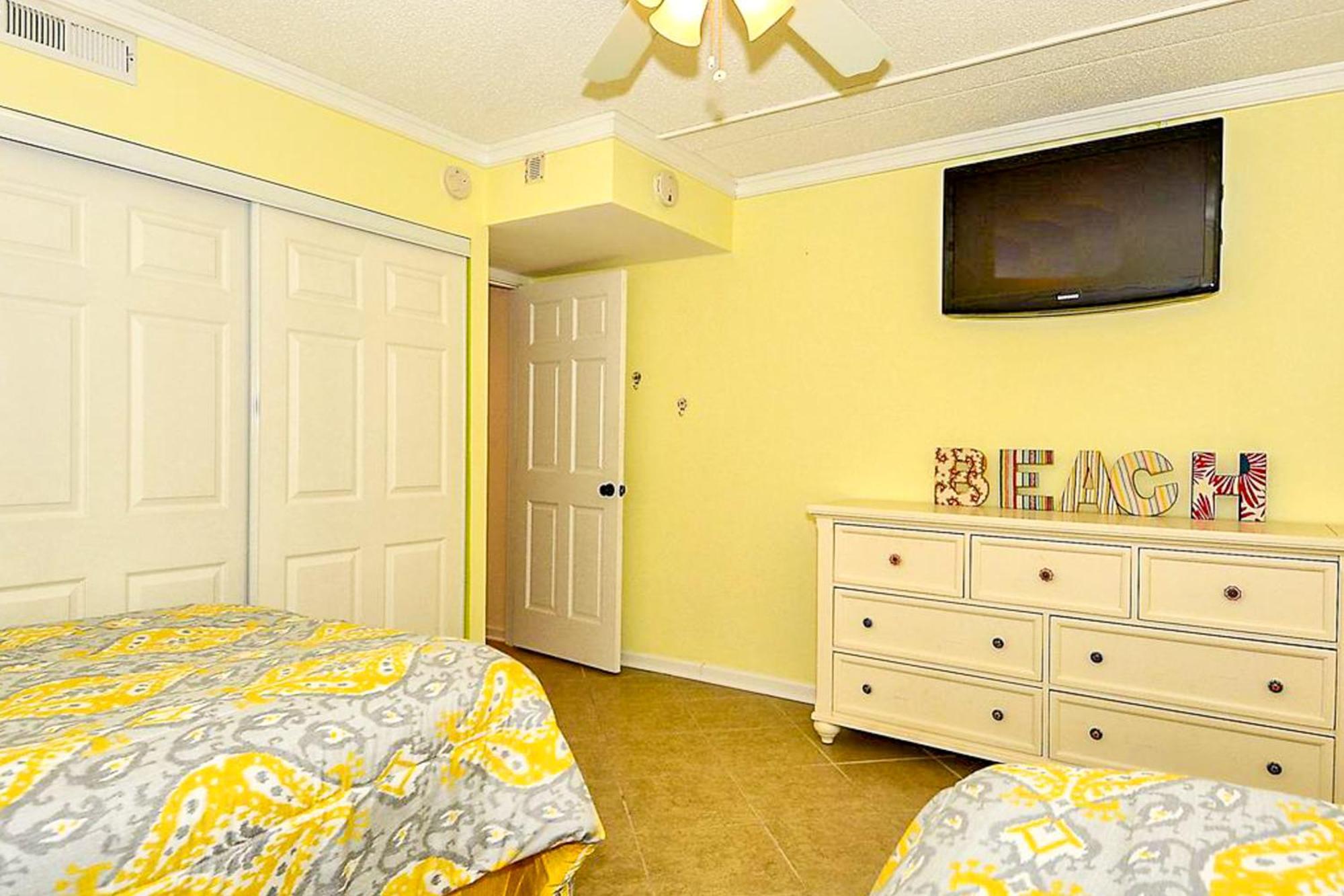 Golden Sands 1906 Ocean City Room photo